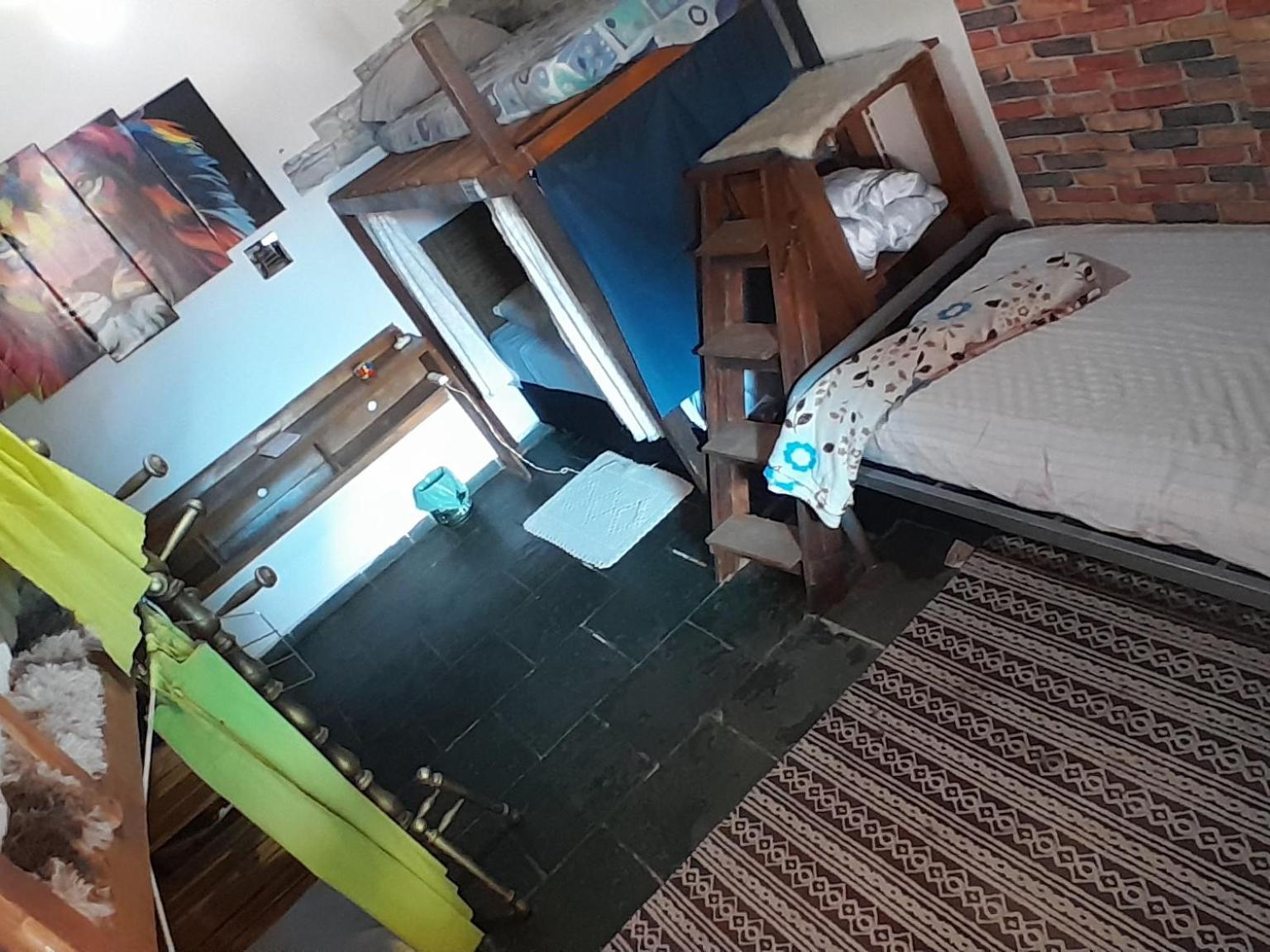 Hostel Em Itaipuacu Proximo A Praia E Terminal Da Rua 01 Маріка Номер фото