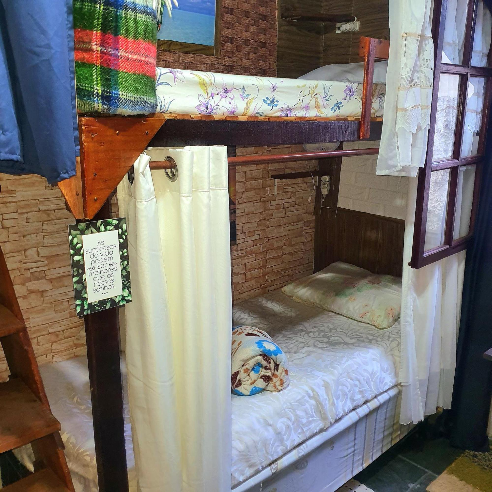 Hostel Em Itaipuacu Proximo A Praia E Terminal Da Rua 01 Маріка Екстер'єр фото