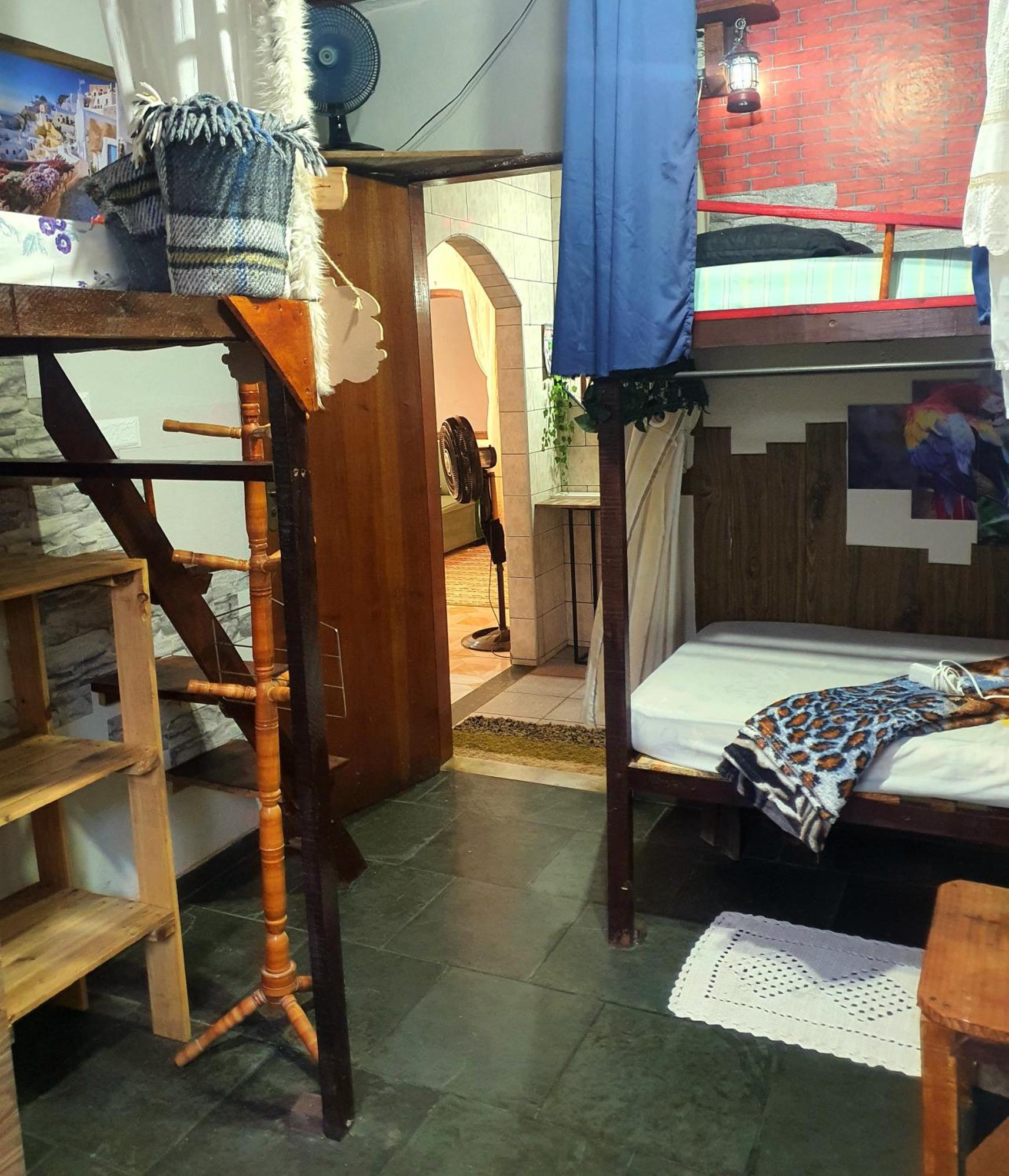 Hostel Em Itaipuacu Proximo A Praia E Terminal Da Rua 01 Маріка Екстер'єр фото
